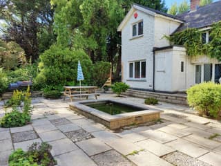 Croft Cottage (Sleeps 6)