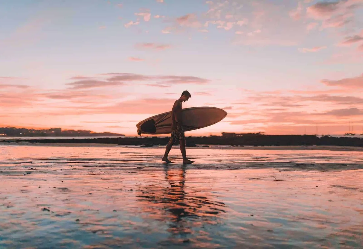 A Guide to Surfing Holidays in Cornwall