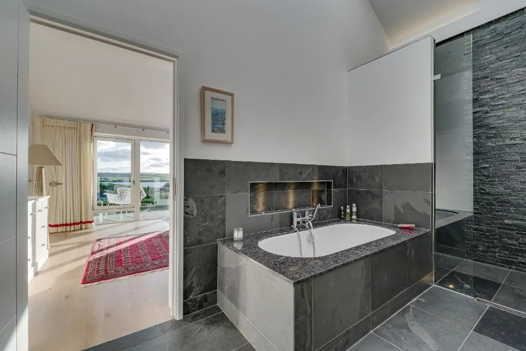 Landers Field photo 3