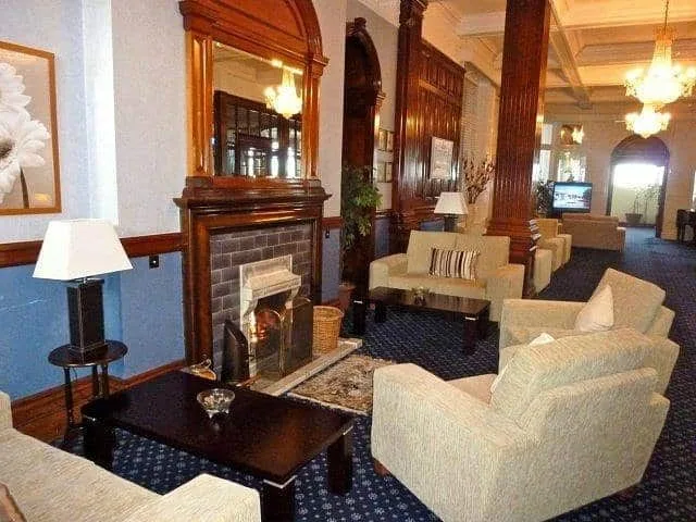 Legacy Hotel Victoria photo 2