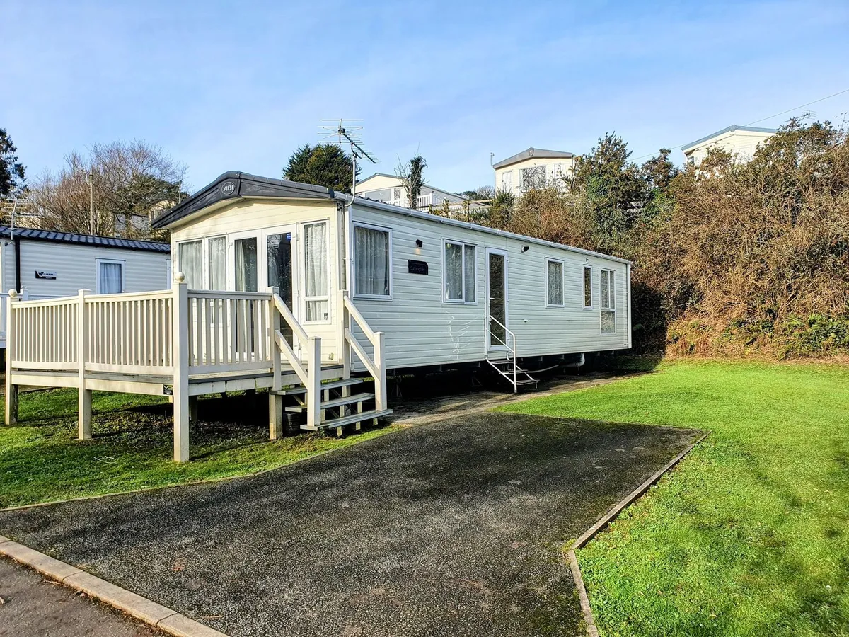 Looe Bay Holiday Park photo 3