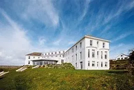 Polurrian on the Lizard photo 2