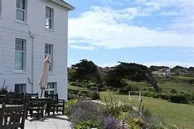 Polurrian on the Lizard photo 3