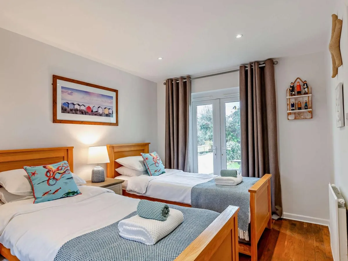 Porth Beach House photo 2